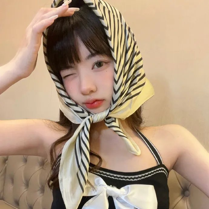 那女孩真帅